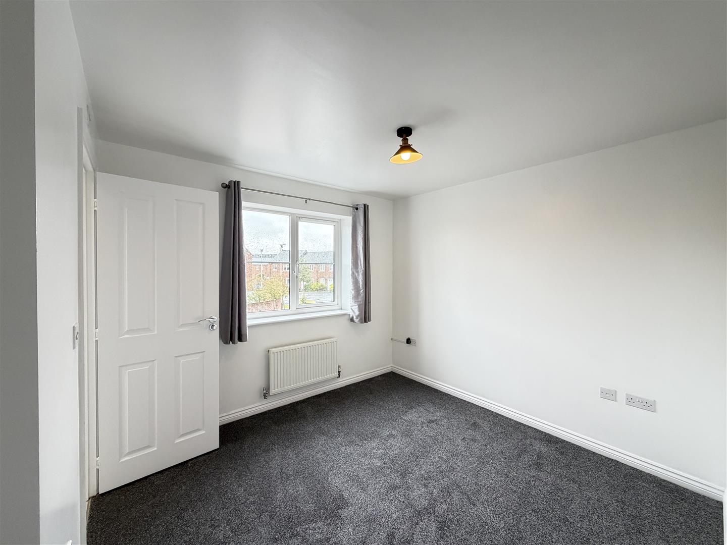Hankinson Road, Warwick 14